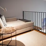 Hotel The Layhead *