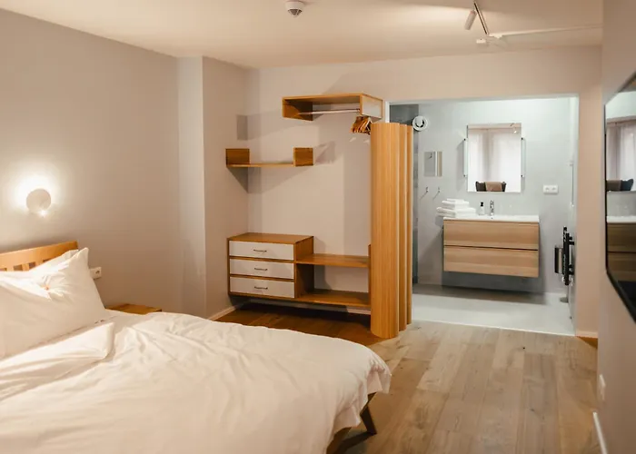 Hotel The Layhead *